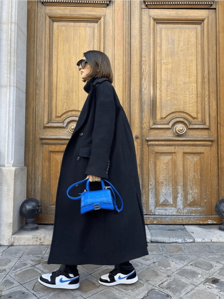 细节一身黑，换个穿法更时髦