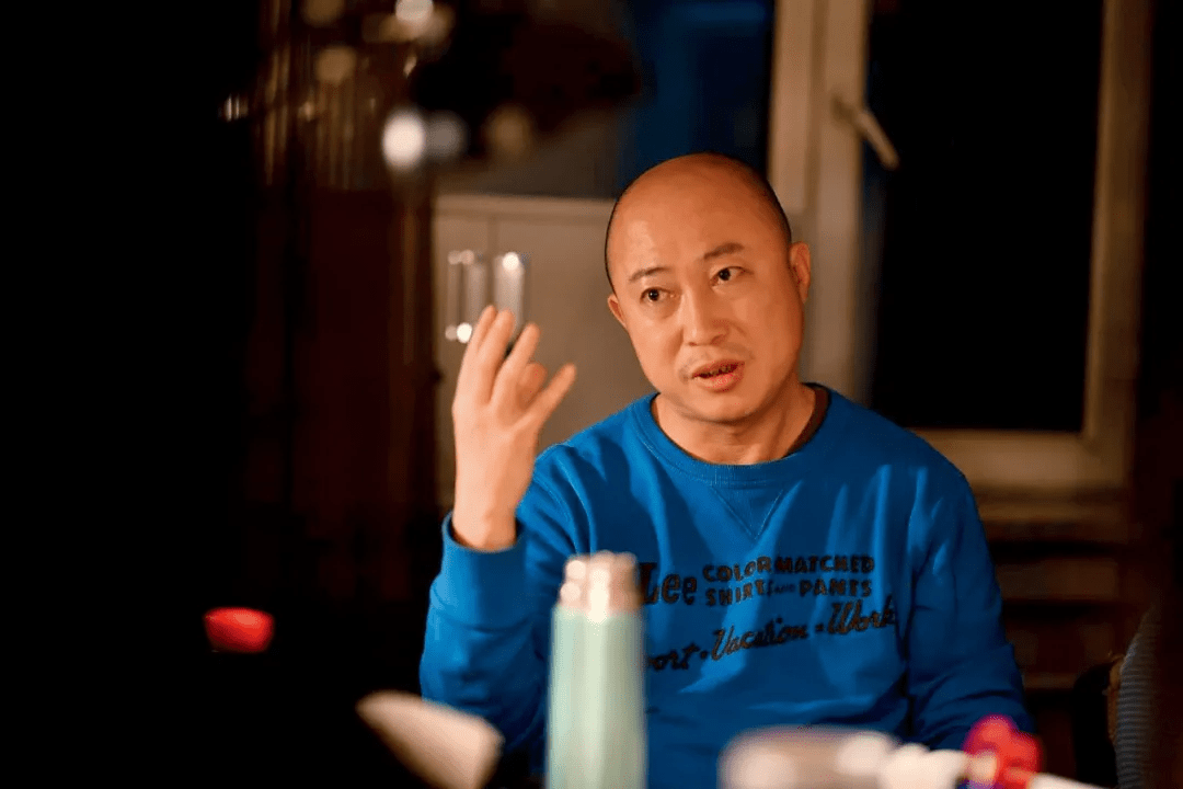 鹤岗|《东北虎》和“便衣导演”耿军的鹤岗宇宙