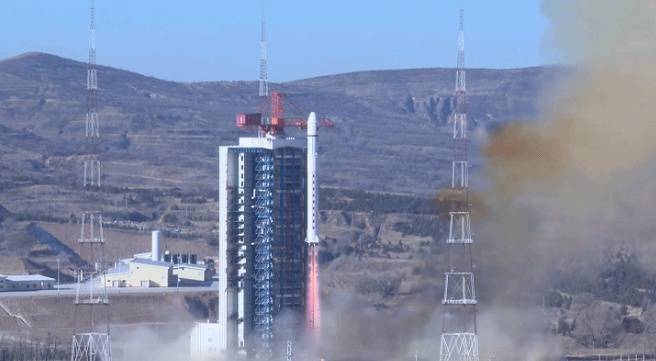 2022年中国航天首发！试验十三号卫星发射任务圆满成功