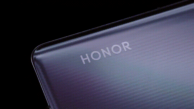 荣耀入局折叠屏，旗舰配置、体验升级，重度上手告诉你啥叫“一部到位”（附视频）