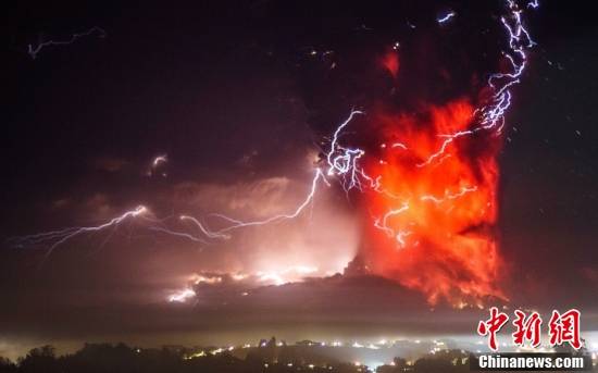 皮纳图博|【图刊】火山喷发“名场面” 危险与震撼并存
