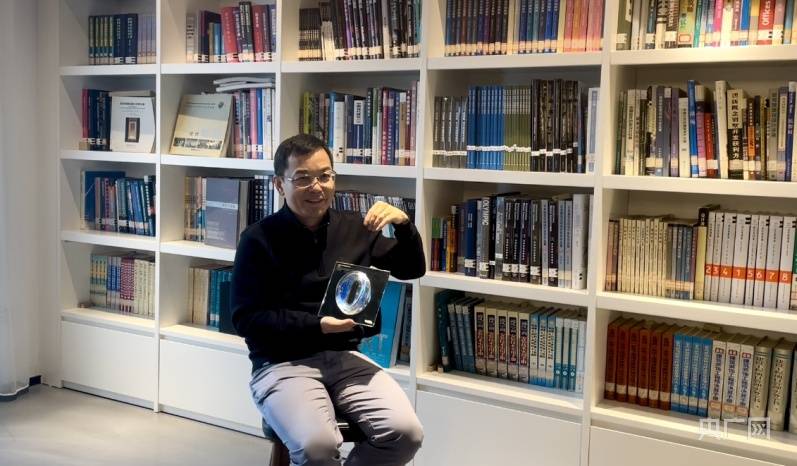 向冬奥冲刺|7座奥运场馆设计师郑方:二十年时间服务两届奥运会 筑梦“双奥之城”_丝带_总设计师_建筑