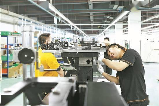 系统性建造“专精特新”战舰群为大湾区锻造国际一流产业链