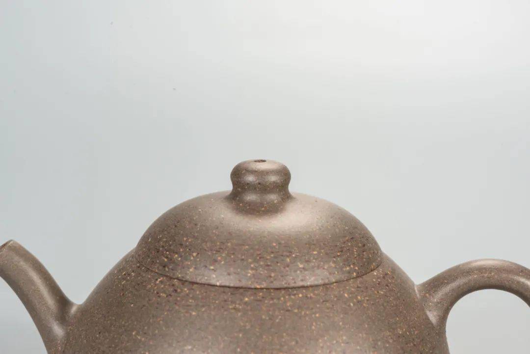 ╡紫韵天成╞ 香港2021秋拍 — 徐梦洁 · 6767半瓢_紫砂_拍卖会