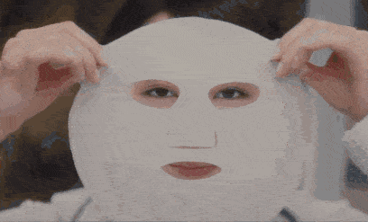 什么新年捡漏：海蓝之谜精萃水/面霜/眼霜直降1000！抱歉，这么大优惠说晚了...