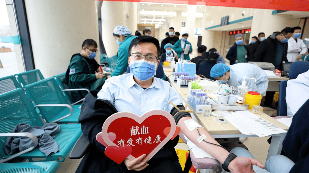 爱心献血传递温暖鲁西南医院开展献爱心无偿献血活动