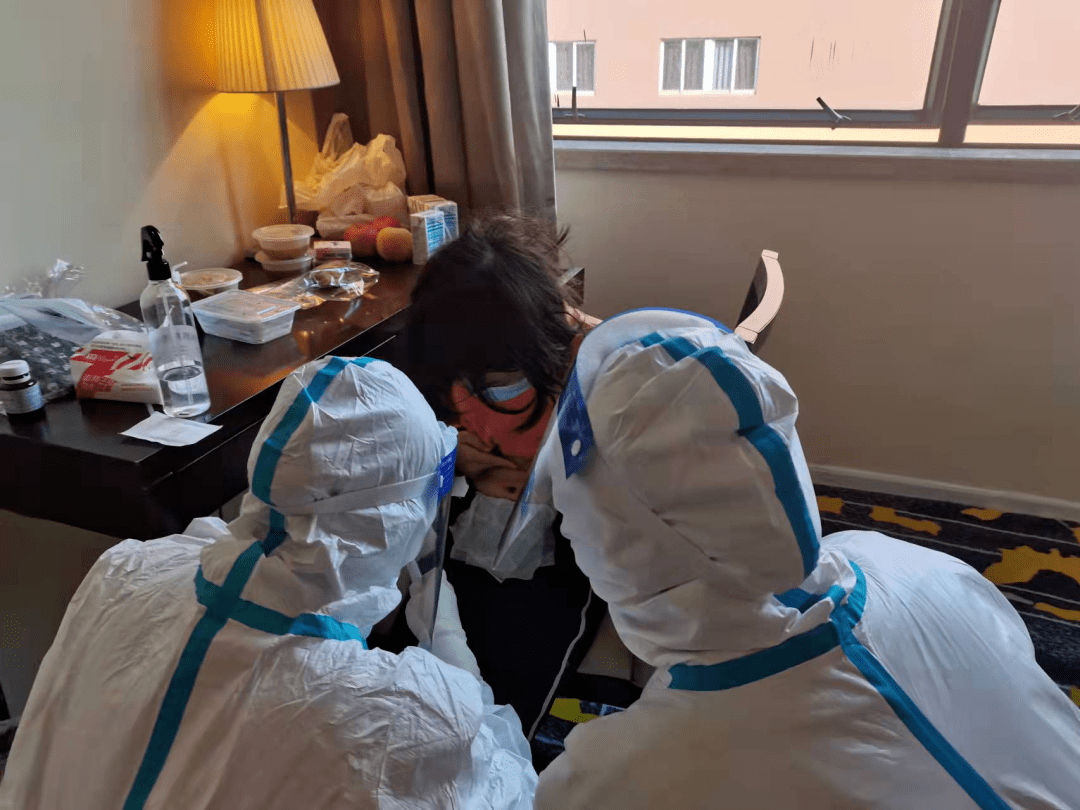 珠海三年级小学女生成为密接者教科书式操作刷屏