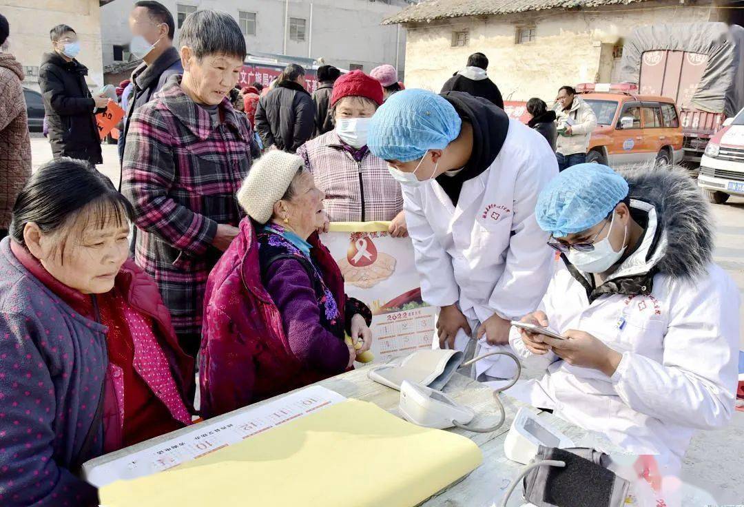 新时代文明实践文化科技卫生三下乡人民群众乐呵呵