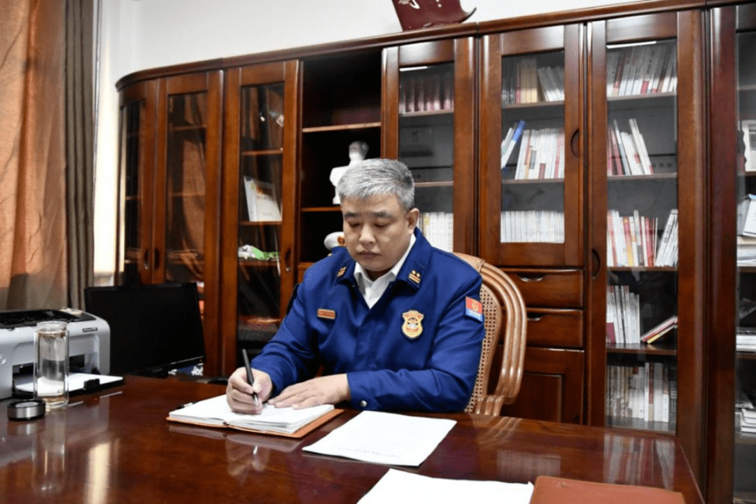 郑州市消防救援支队学习贯彻党的十九届六中全会精神系列报道第十八期