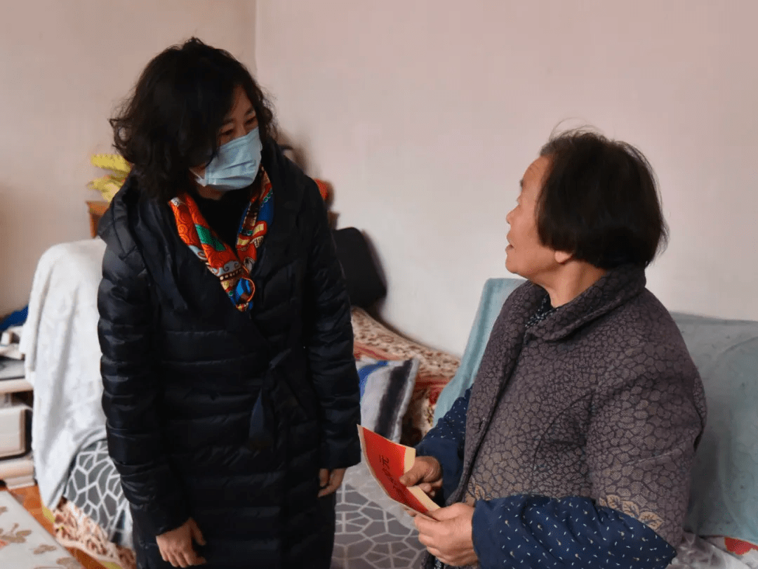 让他们感受到党和政府的关心与温暖,1月25日,七里河区委副书记,区长