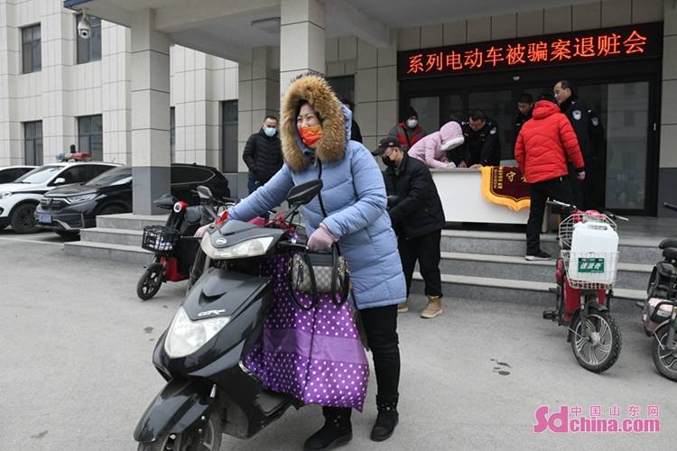 在手机上怎么看自己的电动车 98148e4134e9409e8a80282667cb8451.jpeg