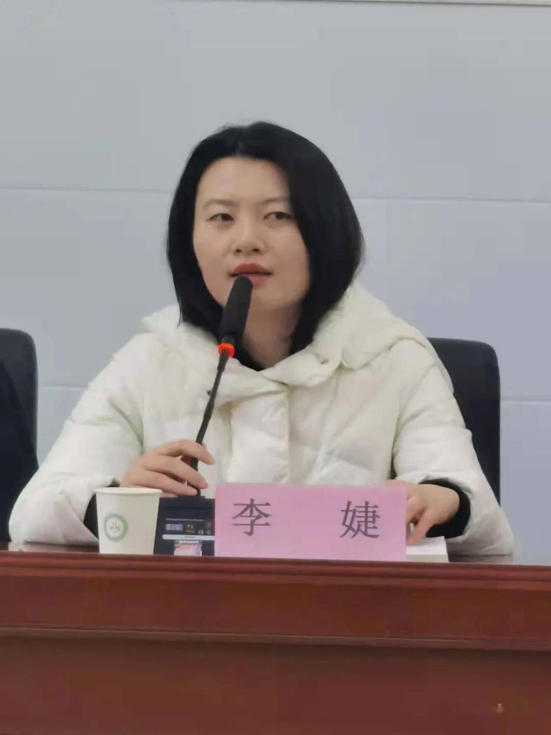 凝聚奋进力量——记《英雄若兰》观影分享交流会_中共耒阳市委_革命