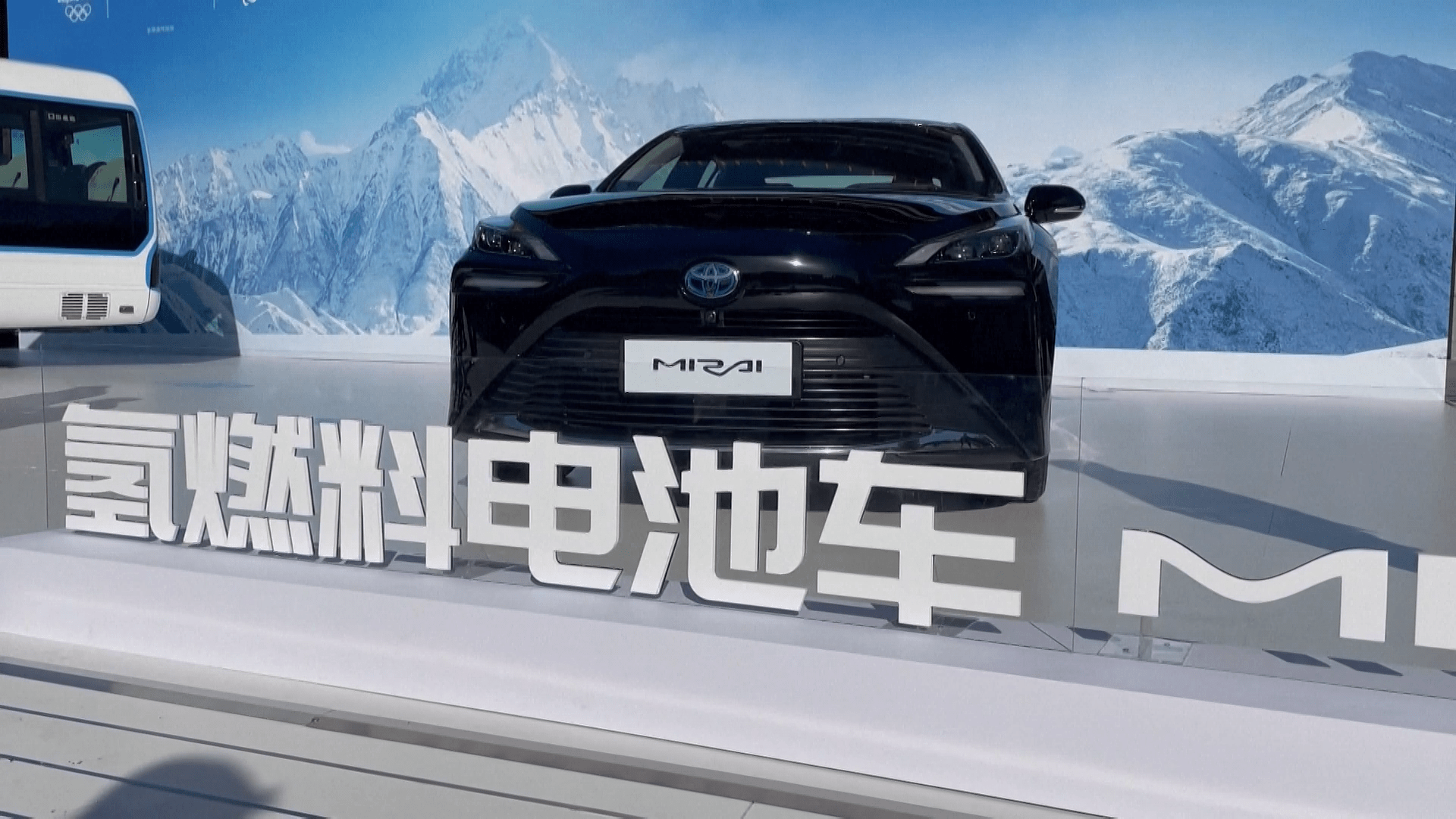 据悉,丰田已经向北京奥组委正式交付了2200辆新能源汽车,其中包括丰田