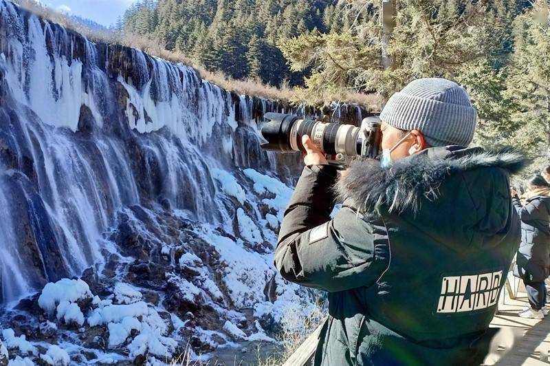 游客|玩转冰雪 阿坝州旅游淡季不淡