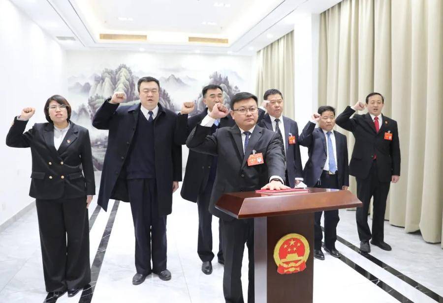 张云生当选莘县人民政府县长,赵敏当选莘县人大常委会主任