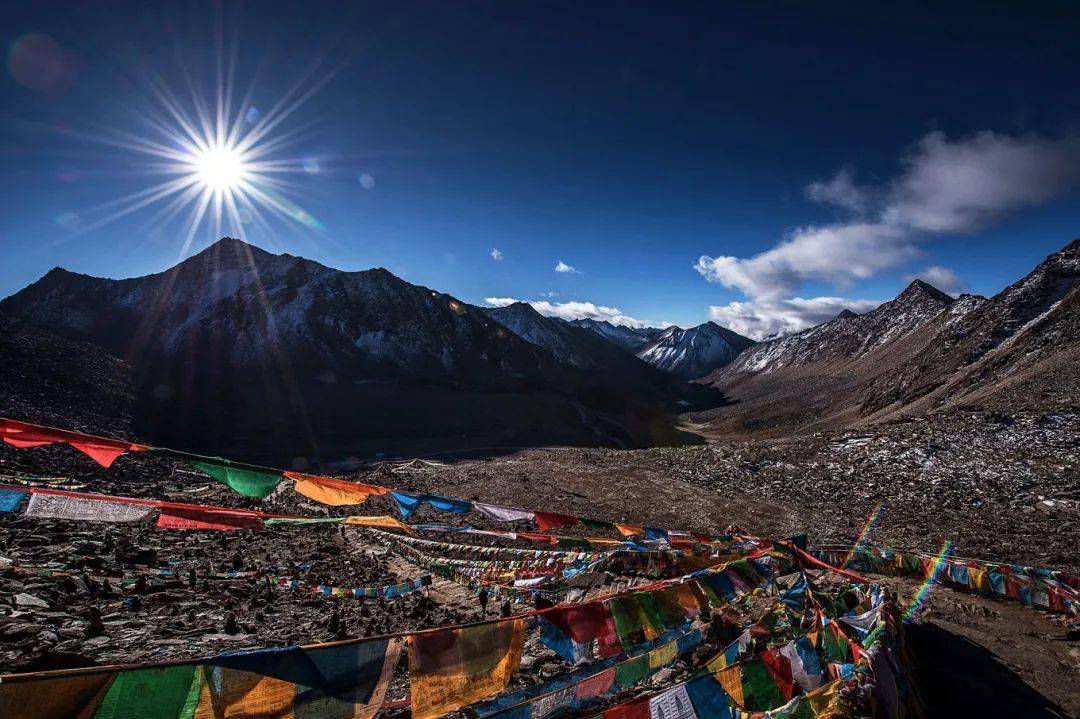 雍布拉康,桑耶寺,青樸修行地白瑪林措當然,山南地區還有令人神往的