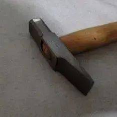 女儿裸照被散布到网上？丈母娘暴怒，拿榔头砸女婿头…_周某某_吴先生_被告人