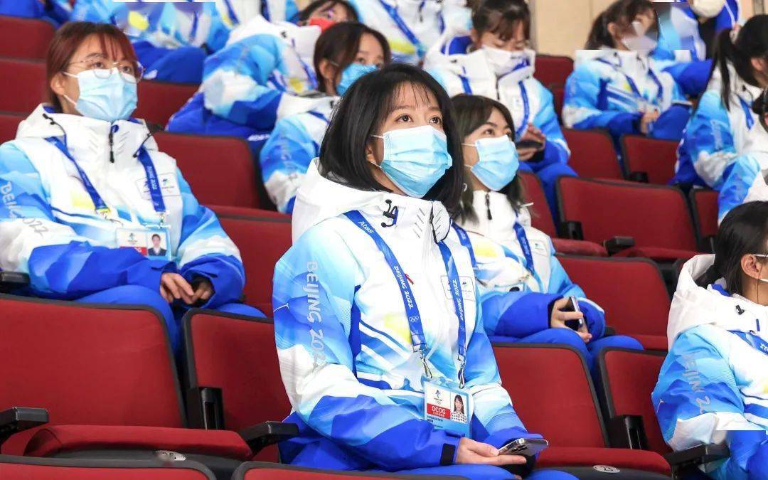 冬奥会华侨华人赛会志愿者:"冬奥有我,不容错过"_谢惠珊_杨威_奥运会