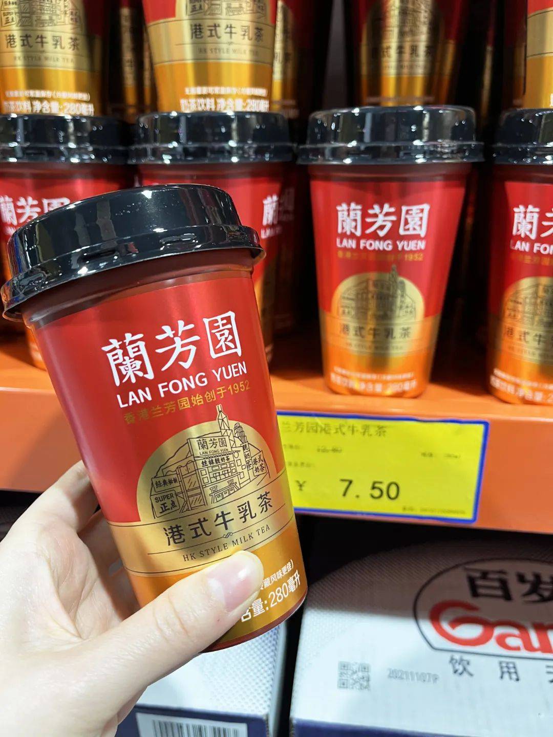 酒水|100元能买一购物车！松江这几家“零食奥特莱斯”，你逛过吗？