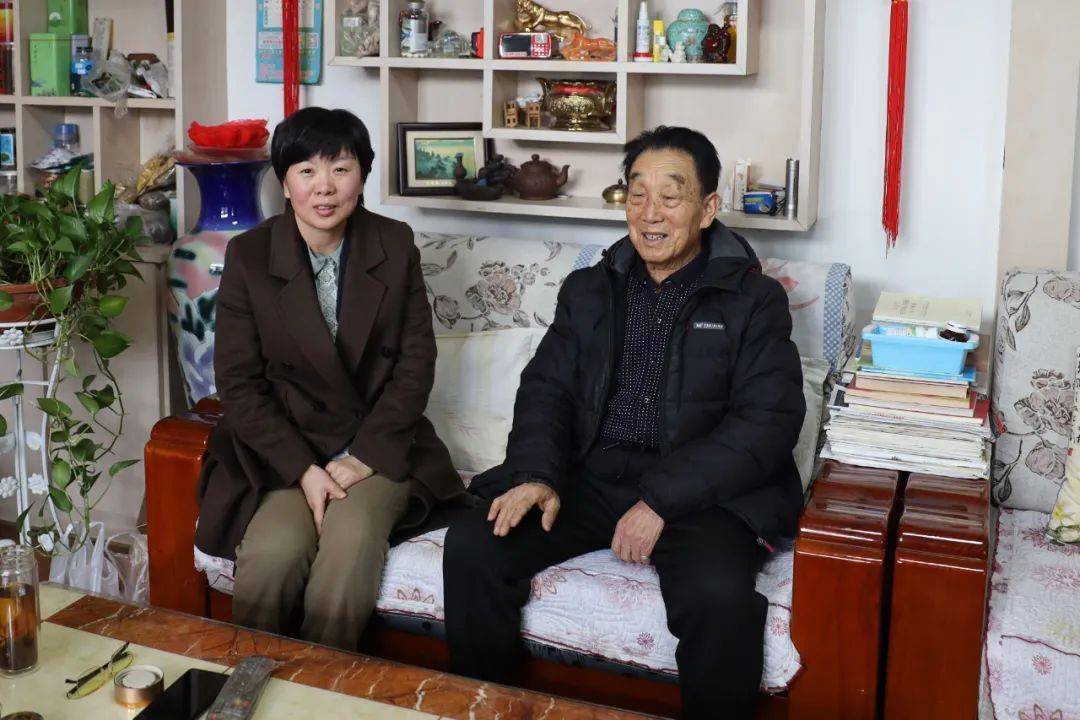 市委常委,市纪委书记,市监委主任韩梅走访慰问机关退休老干部_工作_的