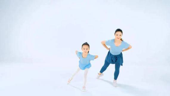 健身操|全国妇联推出“亲子冰雪健身操”助力家庭健身