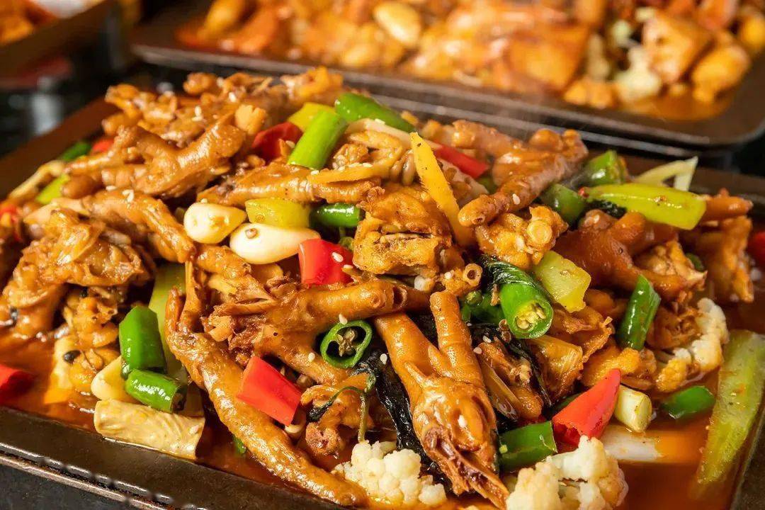 福州炭烧牛蛙"领航者"爆款回归!_鸡爪_明虾_凤爪