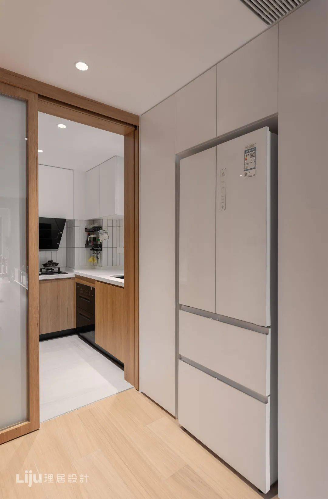 24023b02ff32456db4c8830c28f2876a.jpeg