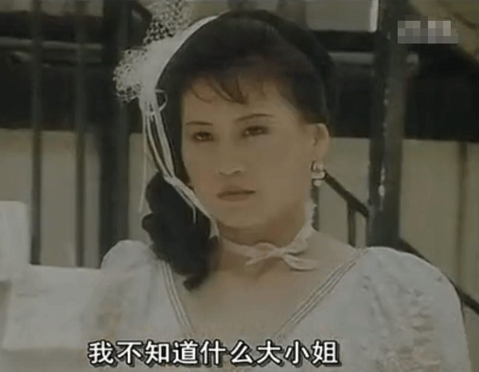 小玉|28年后再看《霍东阁》才发现：剧情太狗血，男主让人尴尬