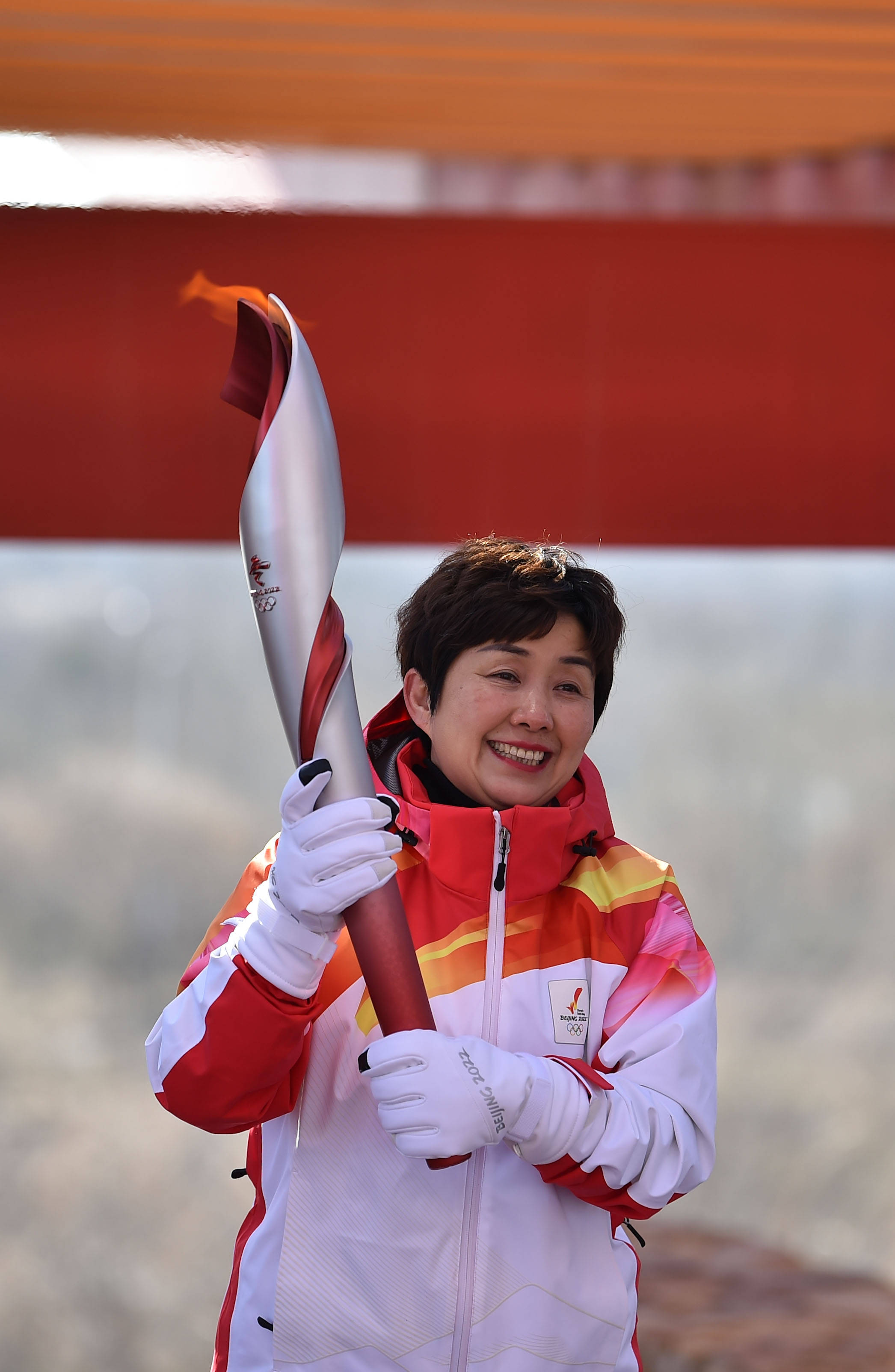 北京冬奥会火炬在大运河森林公园传递