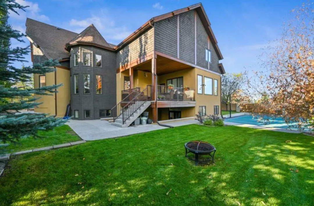 卡尔加里西区明星社区aspenwoods豪宅13000平尺大面积土地walkout地下