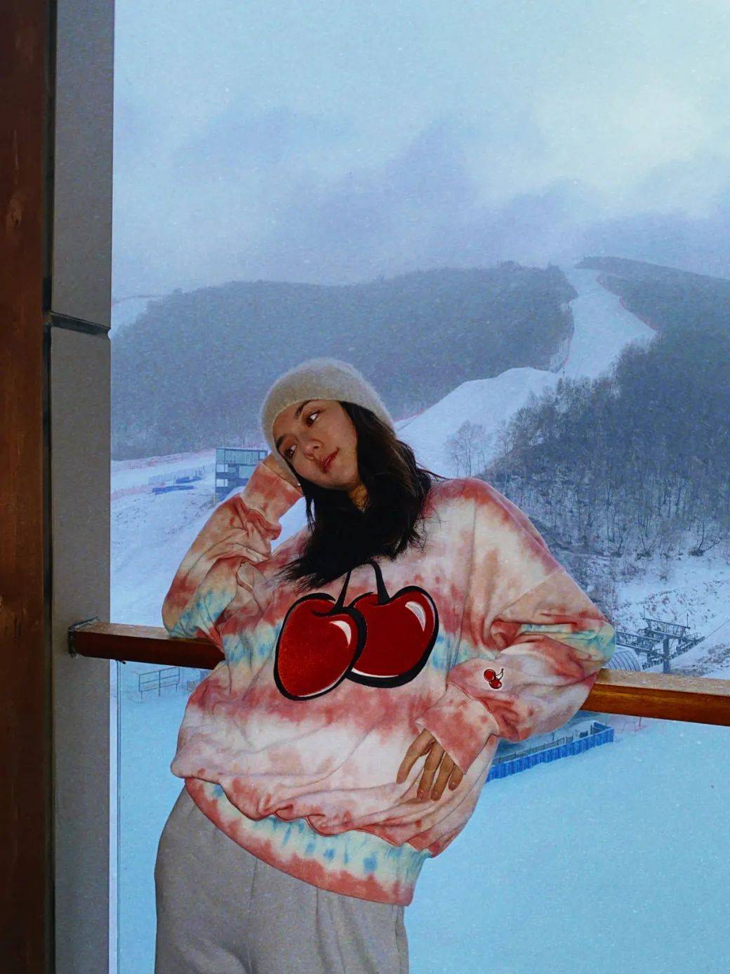 大帽子 看完冬奥会开幕,种草滑雪服!