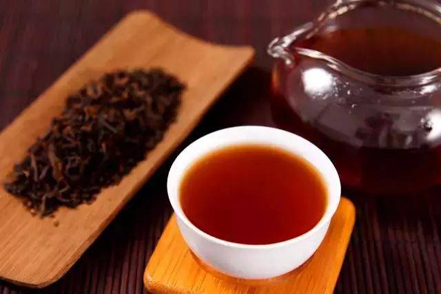 这样喝茶,等于慢性割肾!_浓茶_茶叶_咖啡因