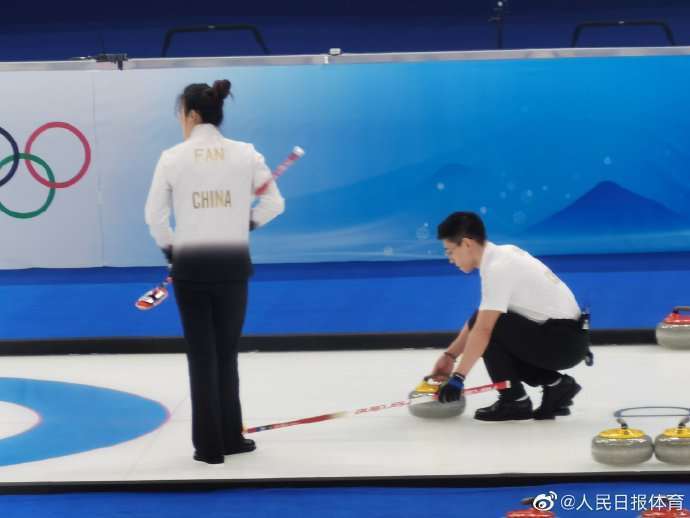凌智|冰壶混双“智圆”组合负于捷克，结束首次冬奥会征程
