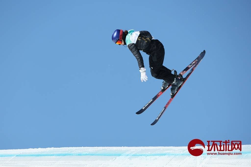 滑雪|自由式滑雪女子大跳台决赛 谷爱凌第二跳88.5分