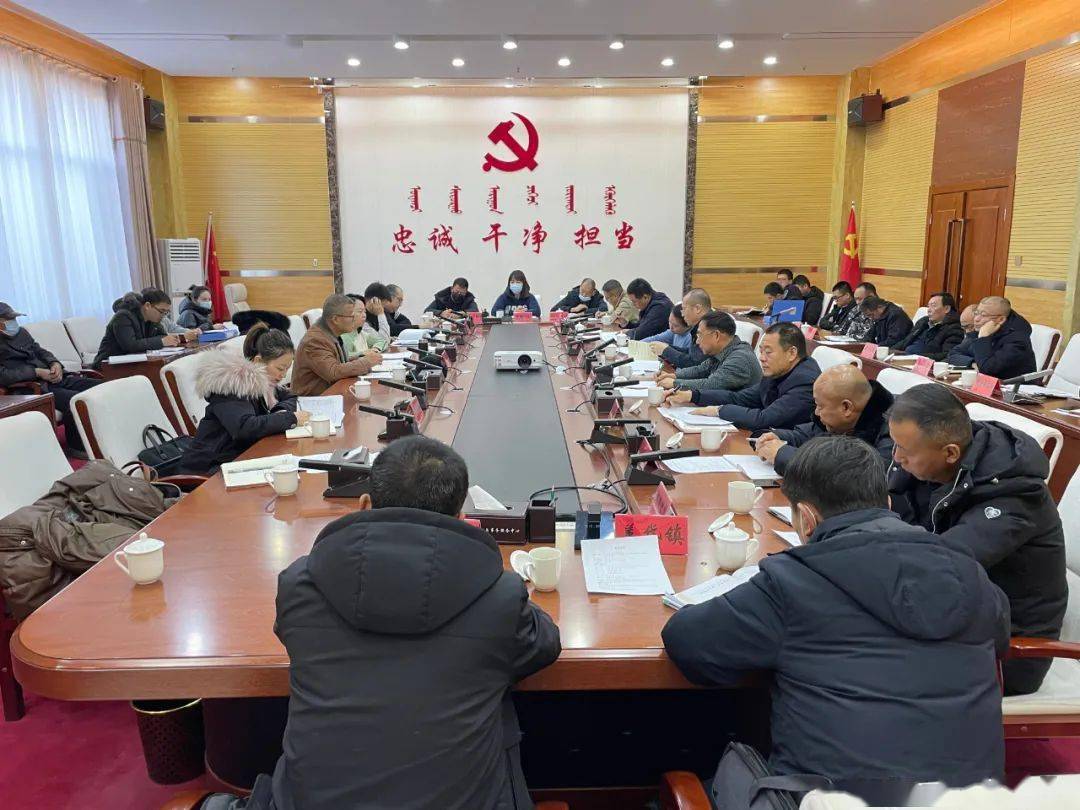 呼和浩特市委政法委副书记云鹏一行赴土左旗调研督导未成年人保护工作