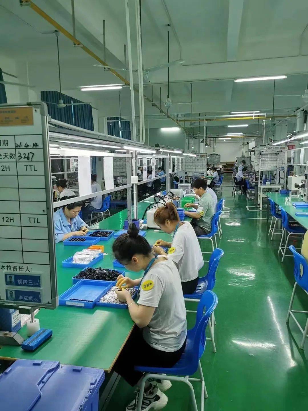 有多少坭陂人在深圳进厂做普工的?_招聘_宿舍_生产