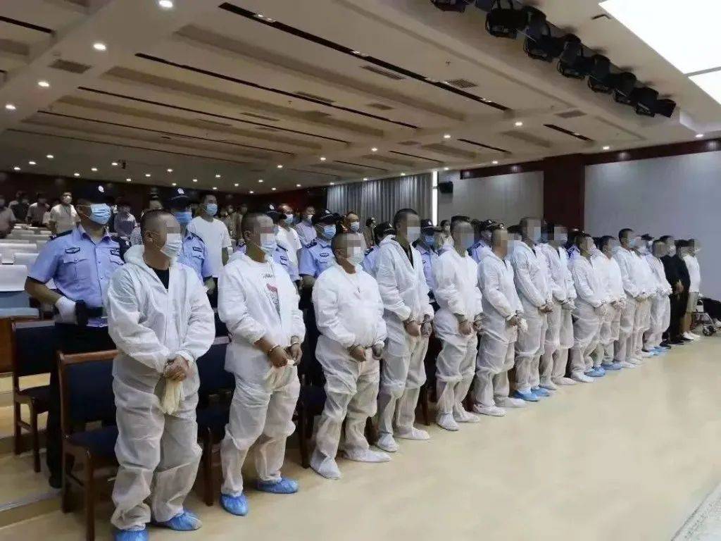06"王某黑社会性质组织案2021年5月,临夏州公安机关经过近4个月的缜密
