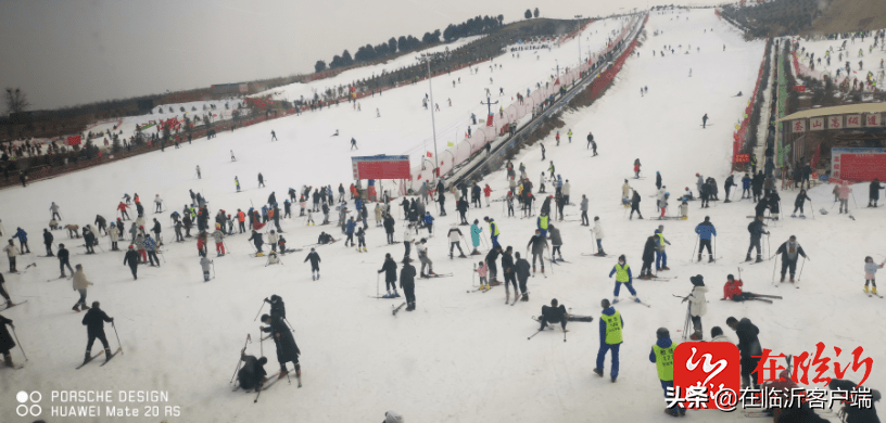 谈球吧体育北京冬奥会把临沂滑雪运动带火了(图3)