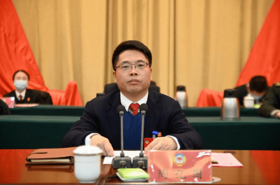 政协南昌市西湖区第十届委员会第二次会议闭幕_大会_提案_胡国星