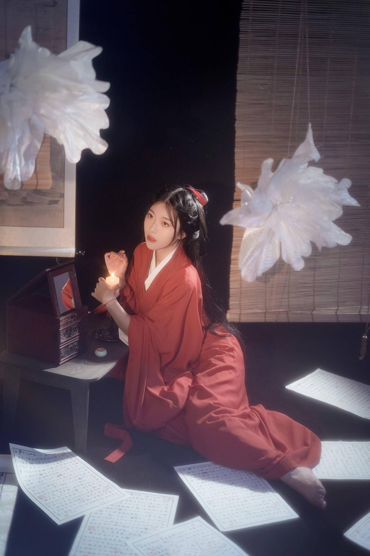 次元岛|汉服私影，明月照高楼，流光正徘徊