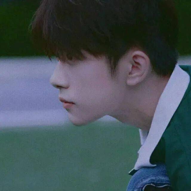 男生什么头像好看一点 c7c31787c0f646358bf6c2d731d7eb61.jpeg