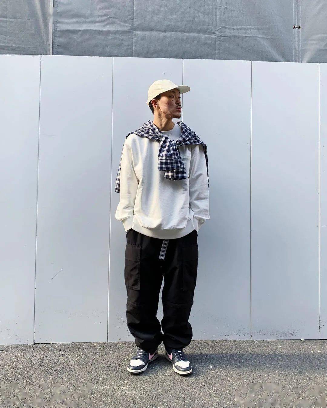 太瘦的男生如何把街头风穿好看