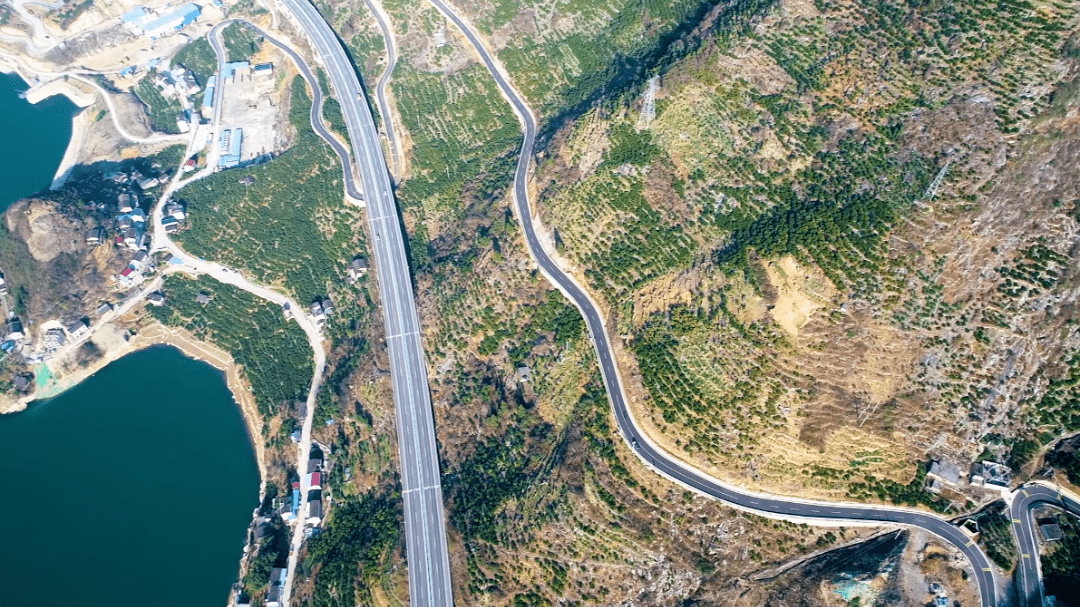 秭歸這兩條公路上榜宜昌十佳_溪村_國道_長陽