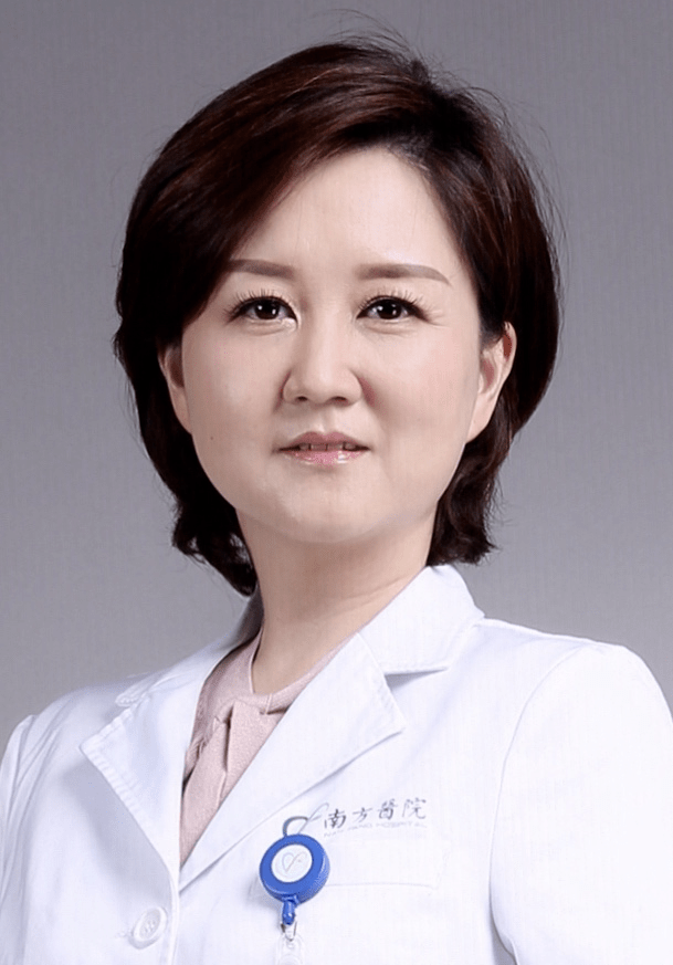 31岁女子确诊为"男性",医生通过治疗恢复女儿身_性别_曹瑛_黄女士