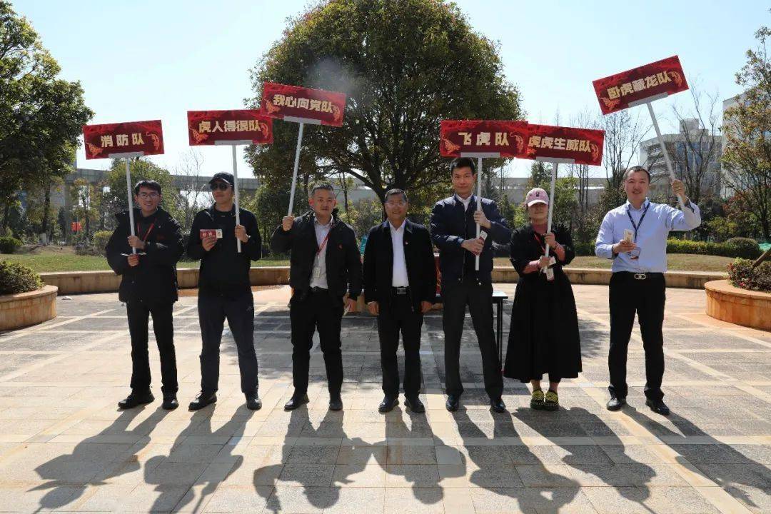 祥鹏航空副总裁肖培,安全总监赵德锋,财务总监肖然,市场副总监马千里