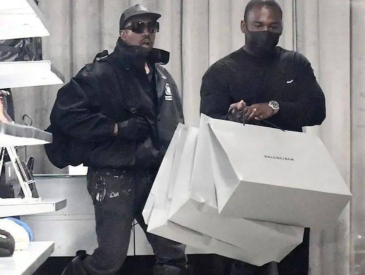 品牌 独家！LV新任男装创意总监来了！