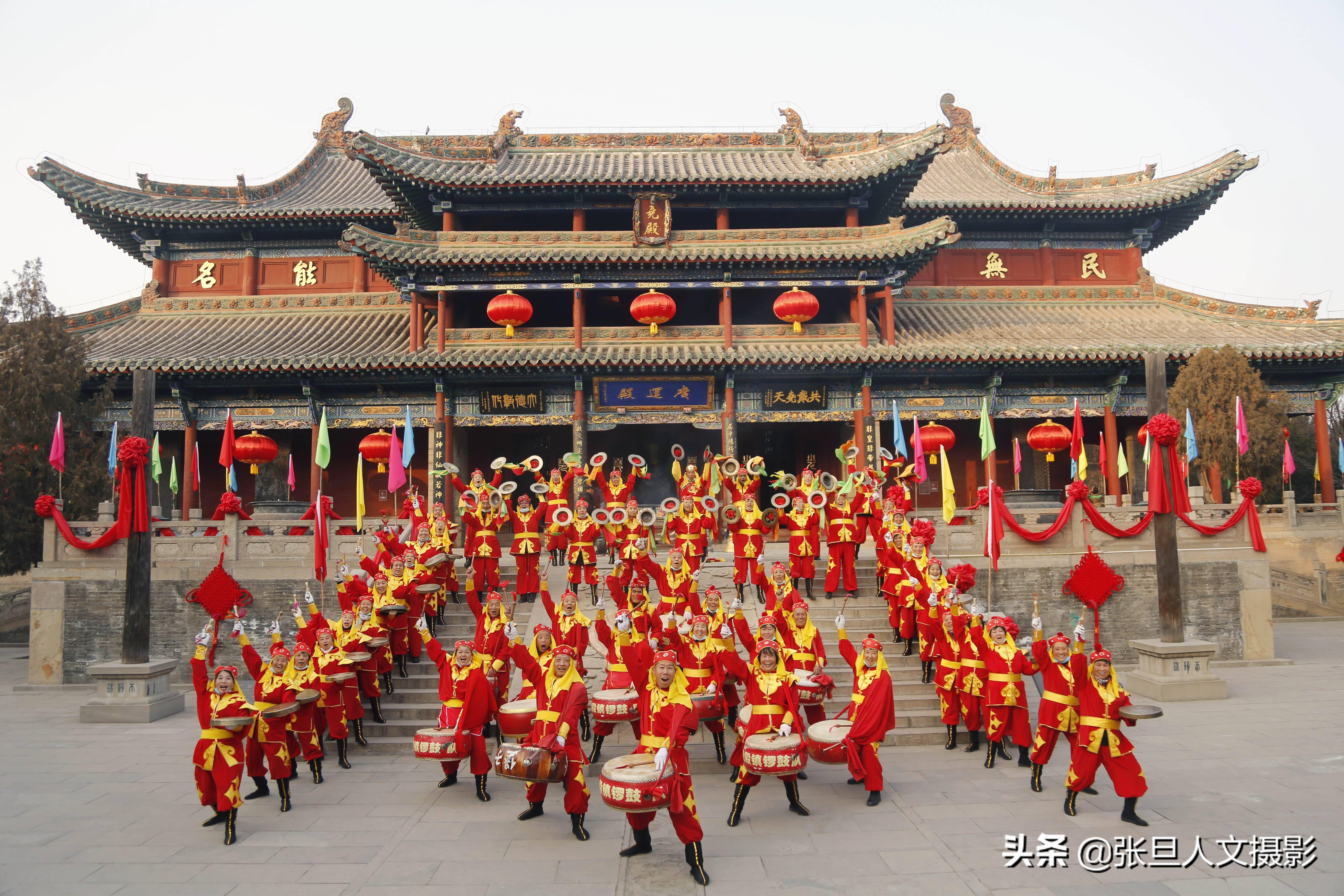 正月十五欢度元宵节,临汾威风锣鼓在尧庙敲出了浓浓的年味和喜庆