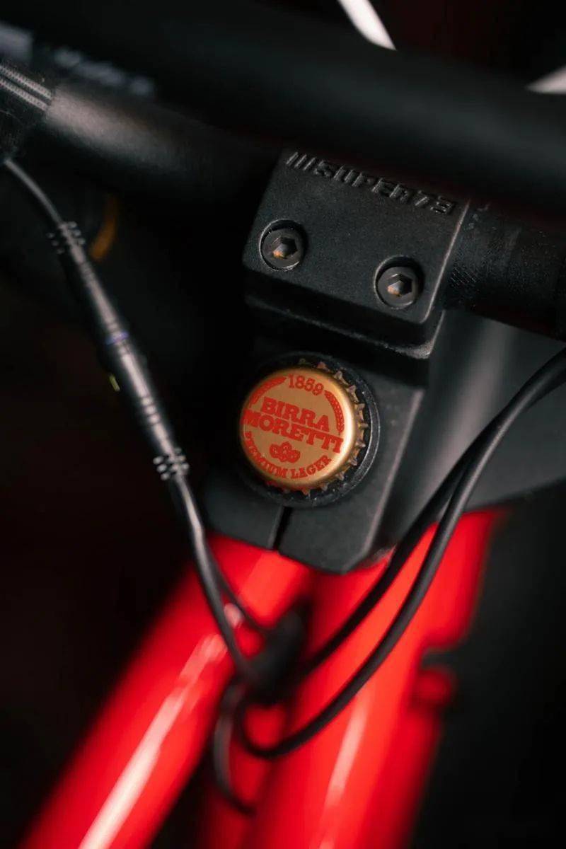 标志性红色】SUPER73推出独一无二Ducati主题定制电动自行车_搜狐汽车_ 