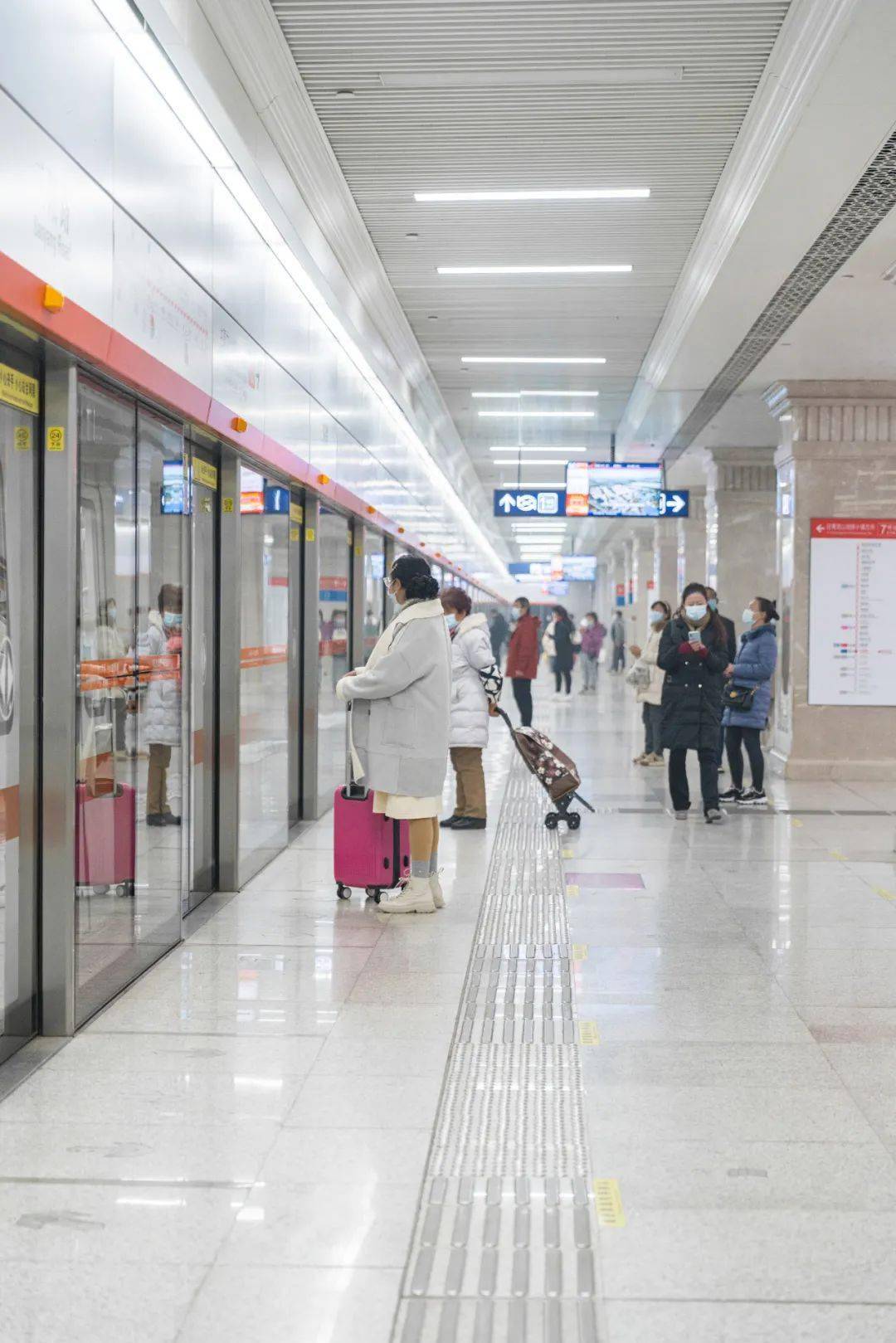 救命我又在三阳路地铁站迷路了