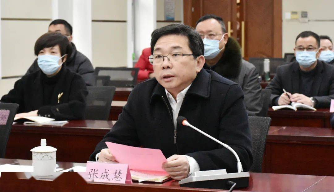 县委常委,常务副县长伍银多等在古田宁达汽配产业园